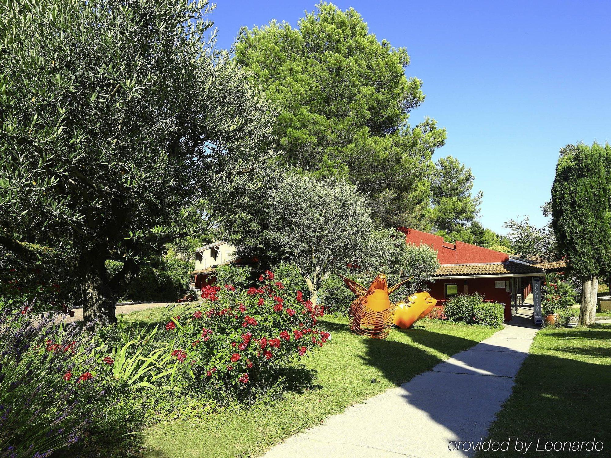 Kyriad Aix-En-Provence Mas Des Oliviers Dış mekan fotoğraf